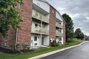 Photo of 551 Leah Lane Woodstock IL 60098 Unit 3B