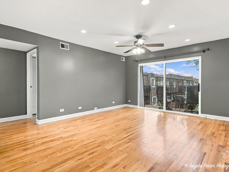 9402 Bay Colony Drive Des Plaines IL 60016