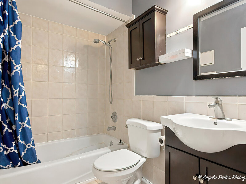 9402 Bay Colony Drive Des Plaines IL 60016