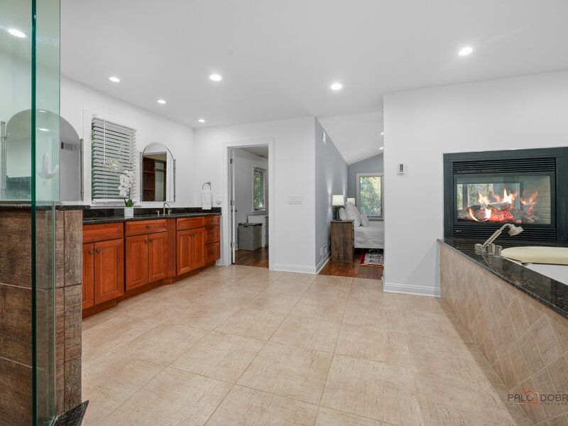 26792 W Lakeview Drive Lake Barrington IL 60084