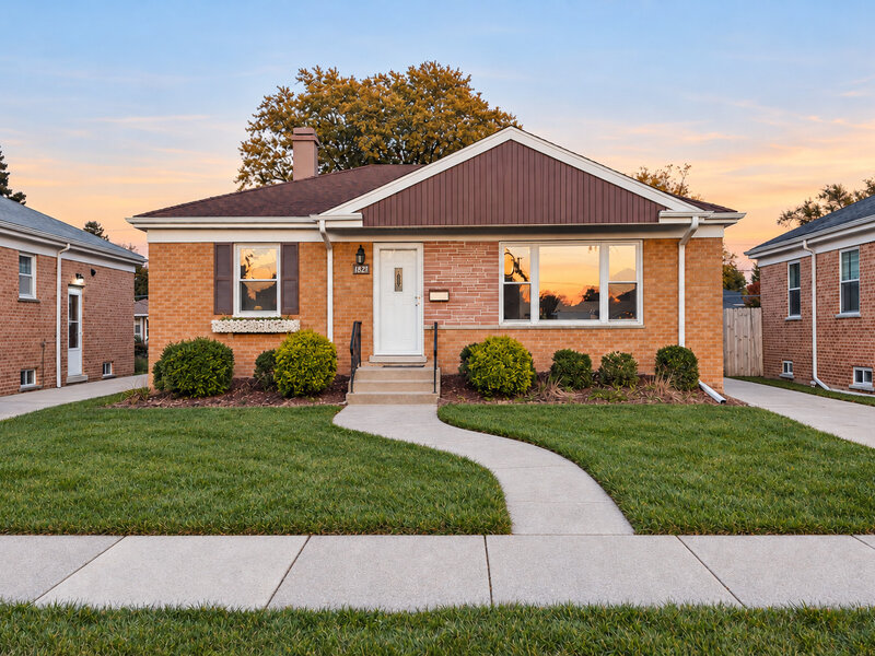 1821 Mayfair Avenue Westchester IL 60154