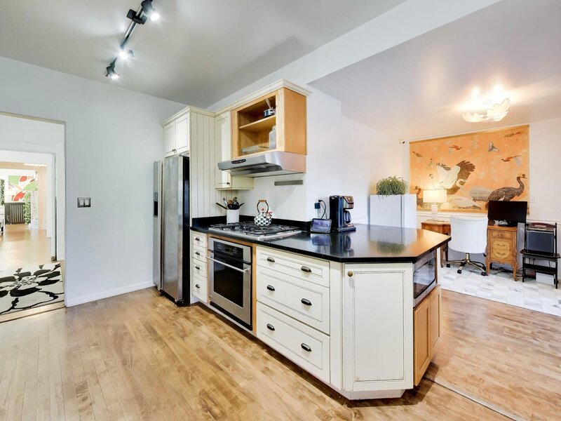 5853 N Glenwood Avenue Chicago IL 60660