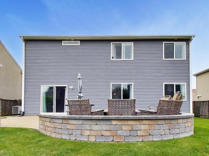 1591 Cherry Lane Pingree Grove IL 60140