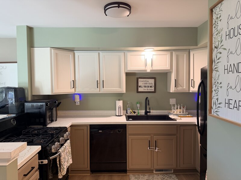 213 Oakwood Avenue Oglesby IL 61348
