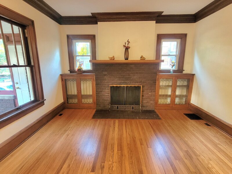 312 W White Street Champaign IL 61820