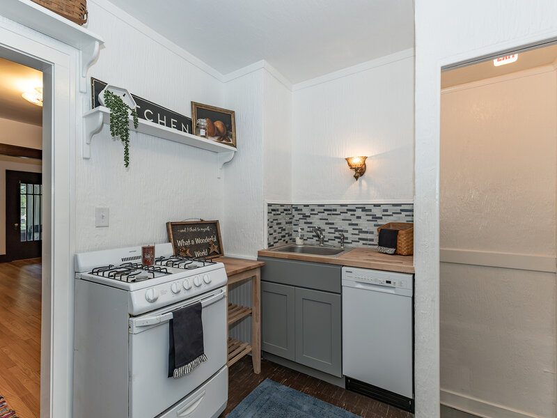 1402 28th Avenue Moline IL 61265