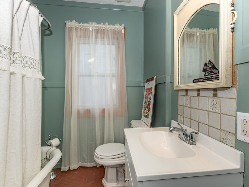 1402 28th Avenue Moline IL 61265