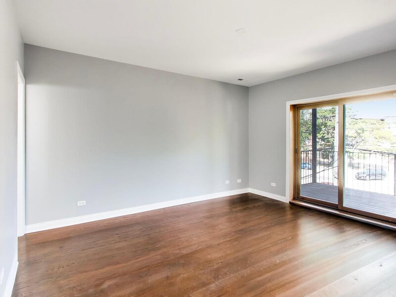 3535 S Prairie Avenue Chicago IL 60653