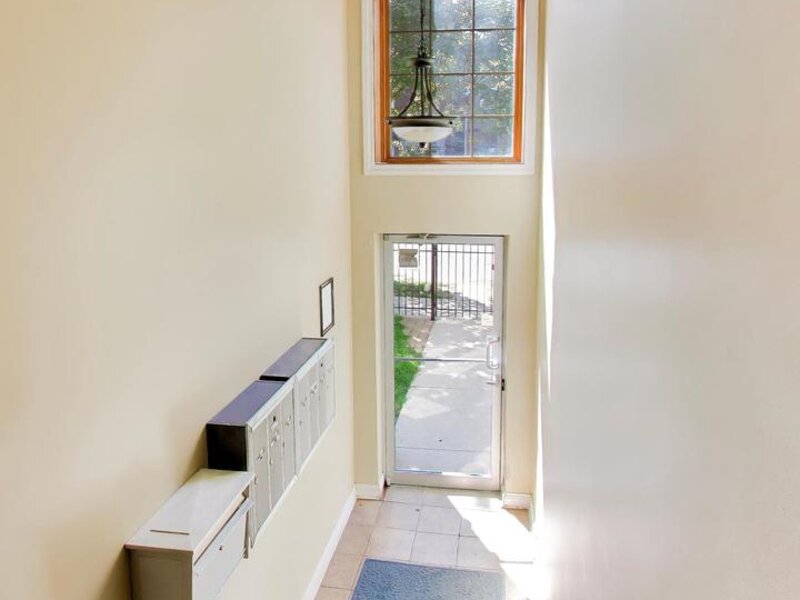 3535 S Prairie Avenue Chicago IL 60653