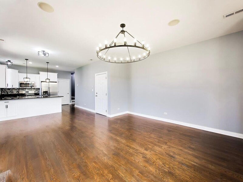 3535 S Prairie Avenue Chicago IL 60653