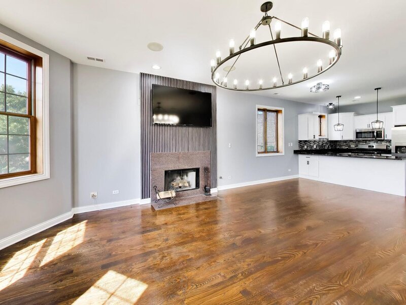 3535 S Prairie Avenue Chicago IL 60653