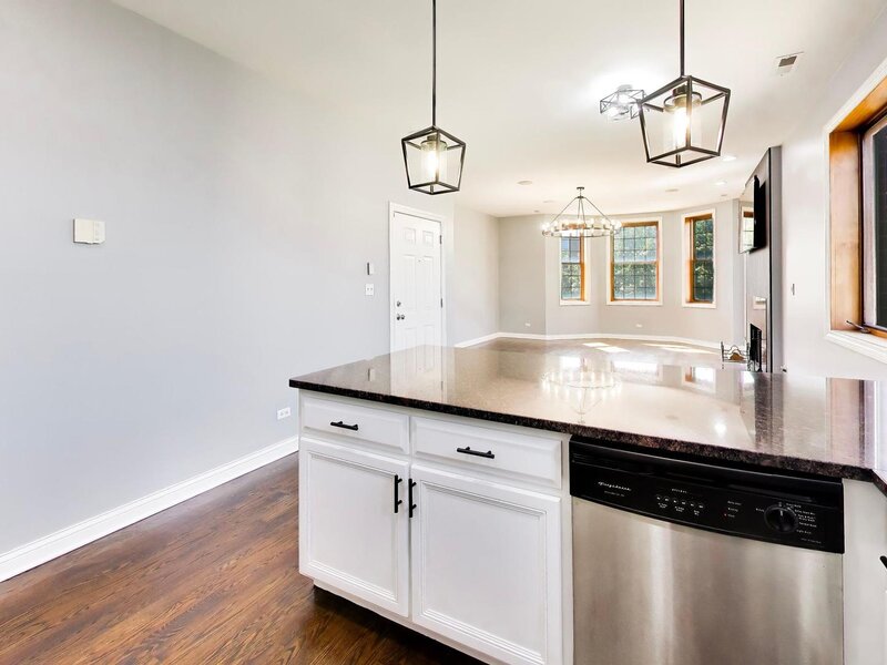 3535 S Prairie Avenue Chicago IL 60653