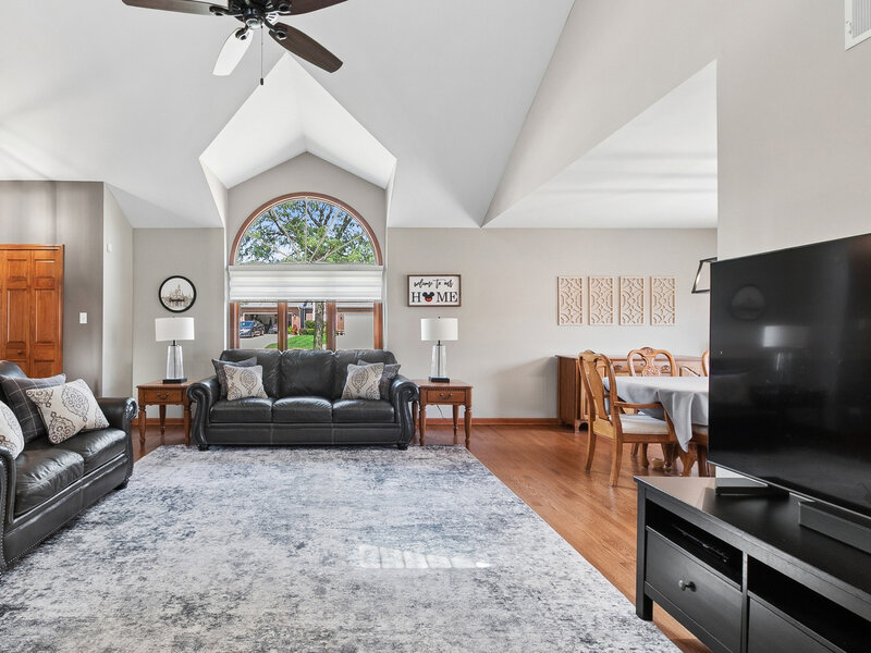 532 Lisson New Lenox IL 60451
