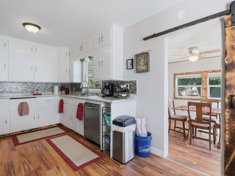 436 W Garfield Street Davenport IA 52803
