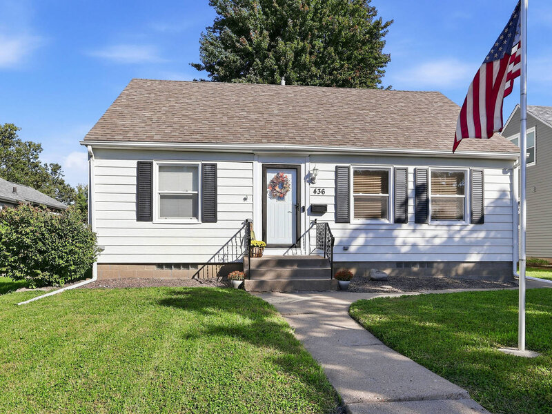 436 W Garfield Street Davenport IA 52803