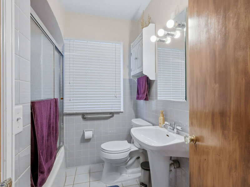 436 W Garfield Street Davenport IA 52803