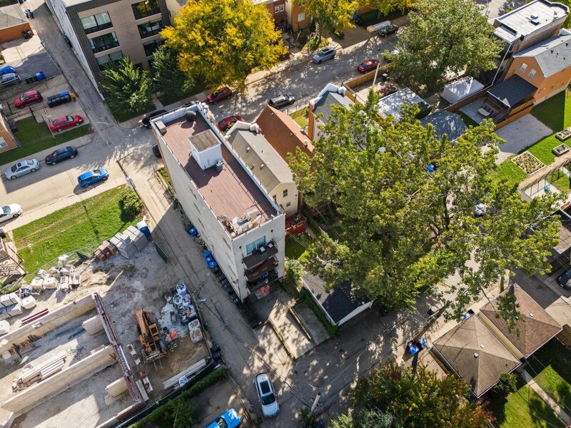 116 S Bell Avenue Chicago IL 60612
