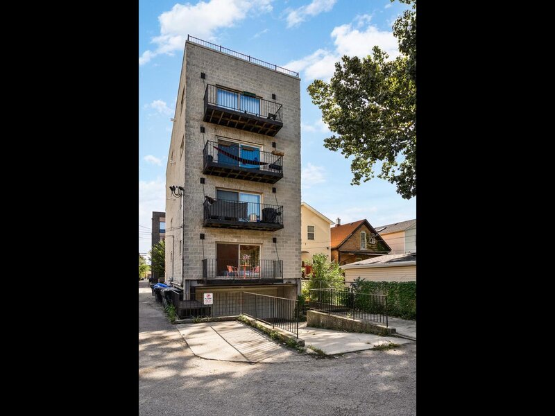116 S Bell Avenue Chicago IL 60612