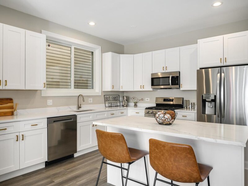 116 S Bell Avenue Chicago IL 60612