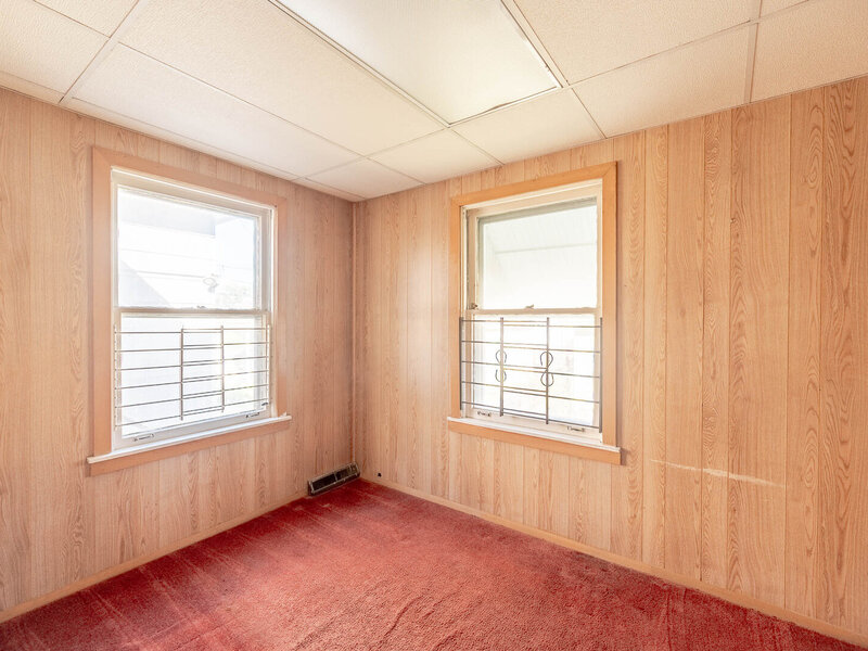 8343 S Dorchester Avenue Chicago IL 60619