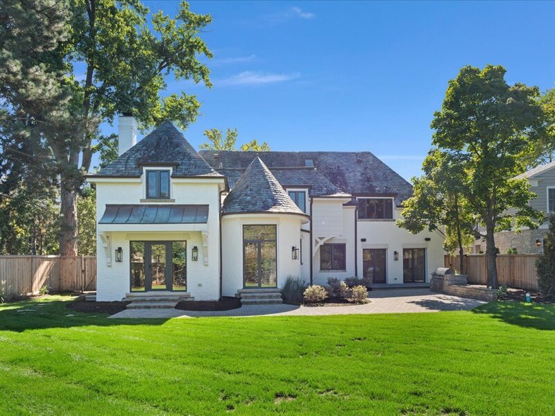 2604 Blackhawk Road Wilmette IL 60091