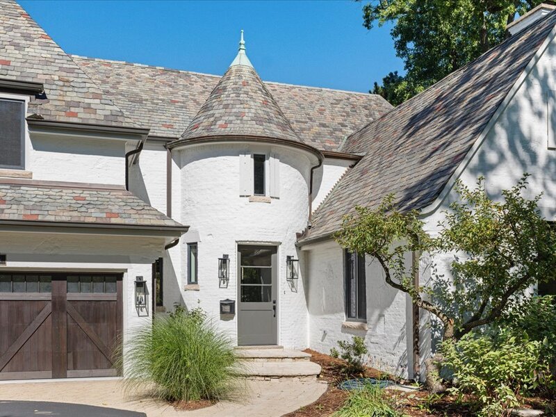 2604 Blackhawk Road Wilmette IL 60091