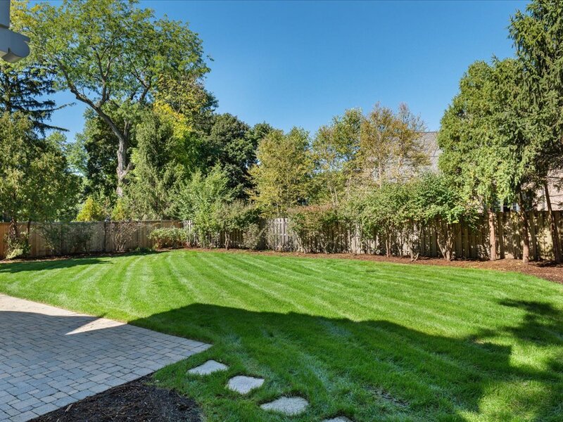2604 Blackhawk Road Wilmette IL 60091