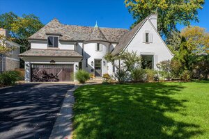 Photo of 2604 Blackhawk Road Wilmette IL 60091