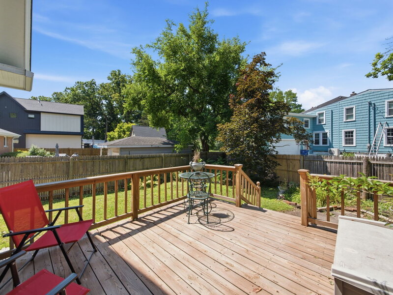 1249 Maple Avenue Downers Grove IL 60515