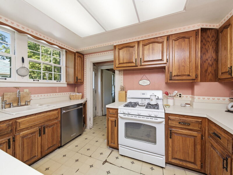 1249 Maple Avenue Downers Grove IL 60515