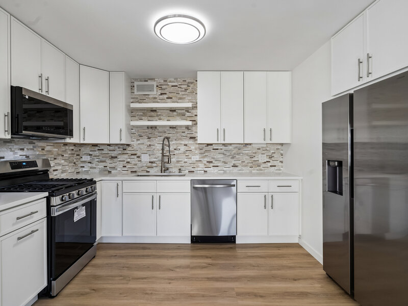 247 E Chestnut Street Chicago IL 60611