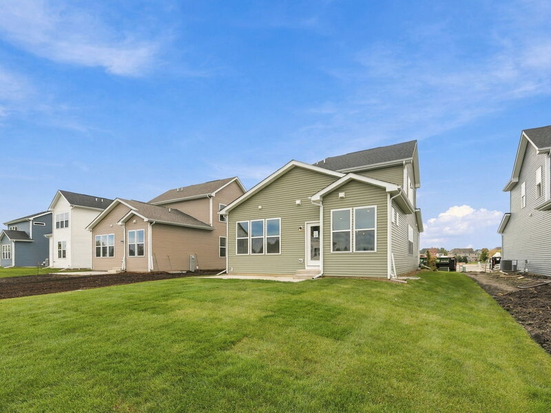 141 Daltrey Drive Oswego IL 60543