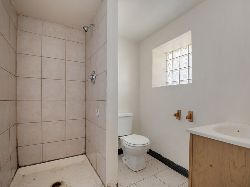 820 E 90th Place Chicago IL 60619