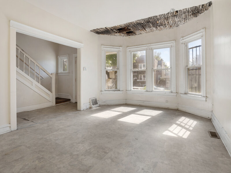 820 E 90th Place Chicago IL 60619