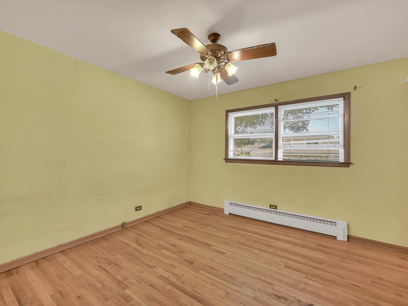 36 S Highview Avenue Addison IL 60101