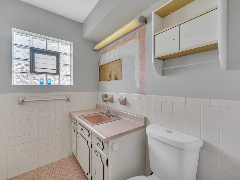 36 S Highview Avenue Addison IL 60101