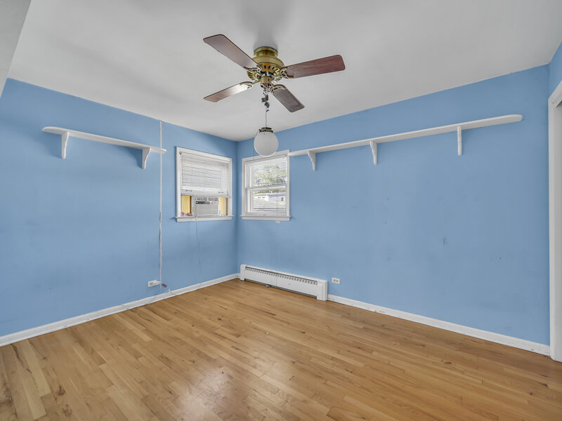 36 S Highview Avenue Addison IL 60101