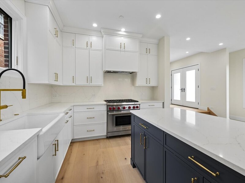 3810 W North Shore Avenue Lincolnwood IL 60712