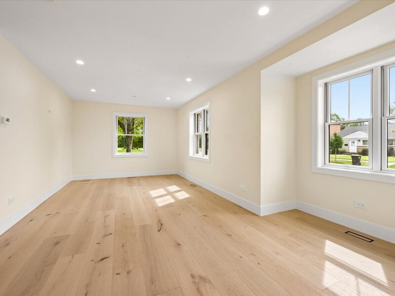 3810 W North Shore Avenue Lincolnwood IL 60712