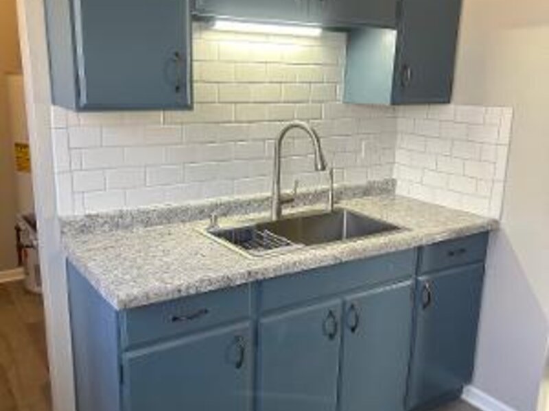 204 S Bartlett Road Streamwood IL 60107