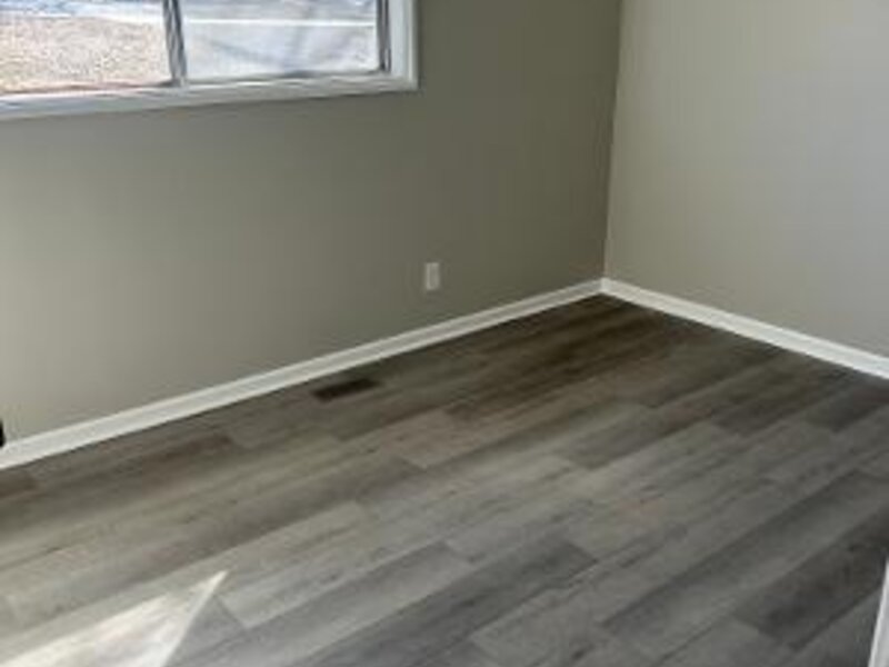 204 S Bartlett Road Streamwood IL 60107