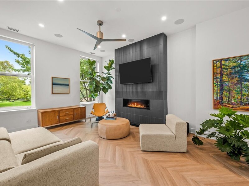 271 Whistler Road Highland Park IL 60035