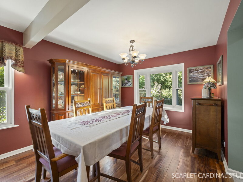 2 River Oaks Drive Warrenville IL 60555