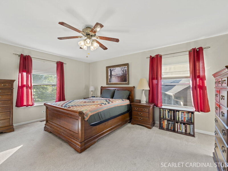 2 River Oaks Drive Warrenville IL 60555