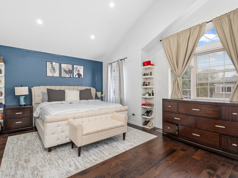 568 Cambridge Drive Grayslake IL 60030