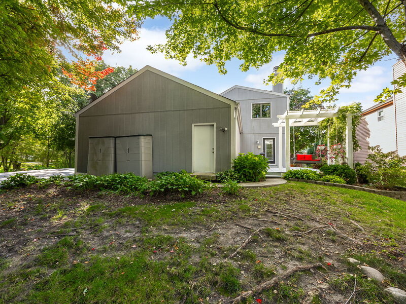 161 Amherst Drive Bartlett IL 60103