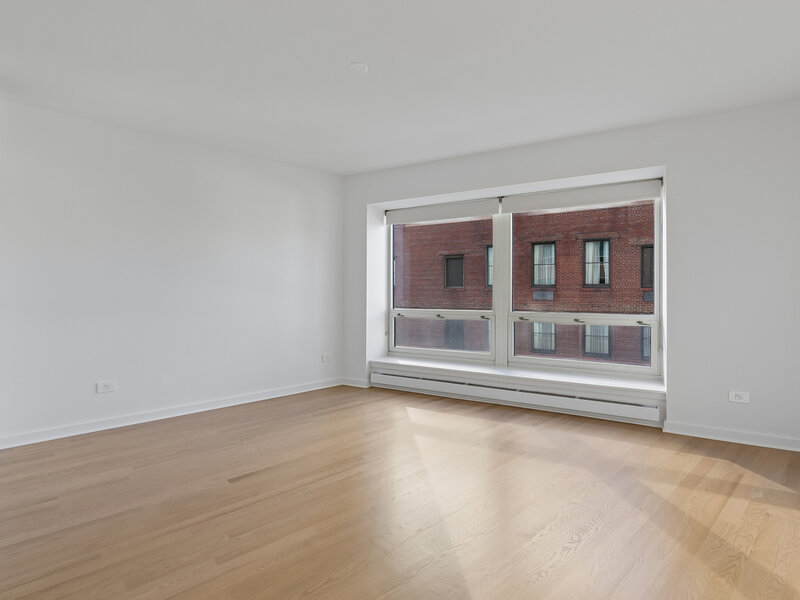 57 E Delaware Place Chicago IL 60611
