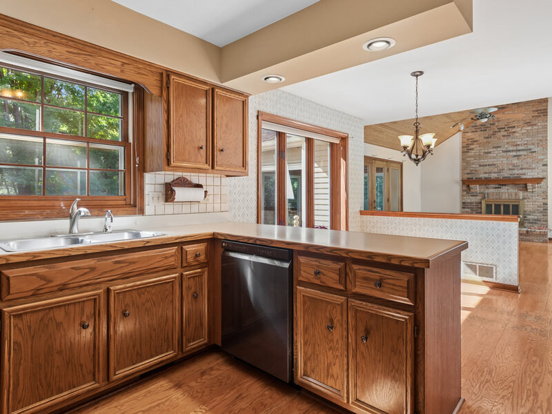 42 Jens Jensen Lane St. Charles IL 60175