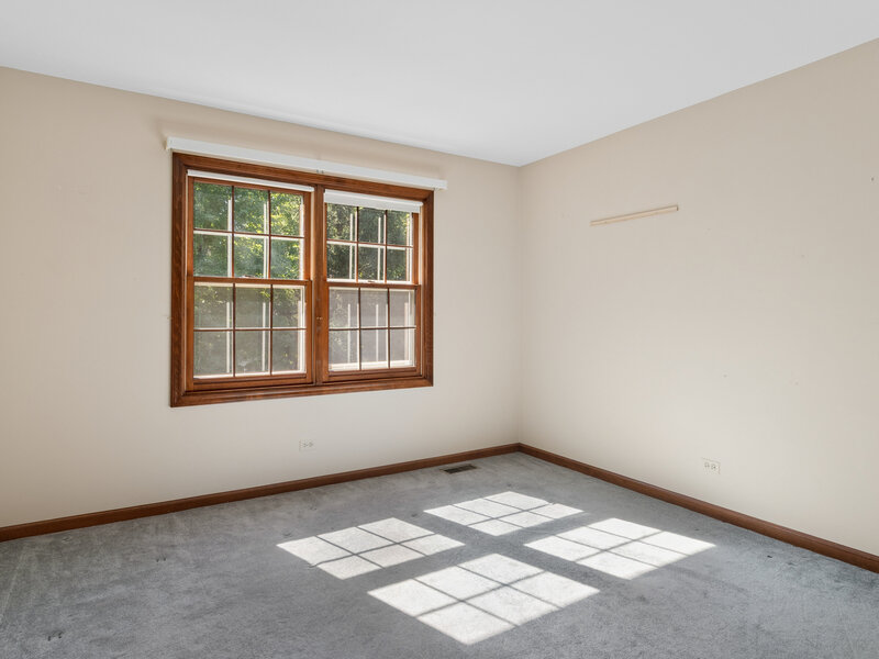 42 Jens Jensen Lane St. Charles IL 60175