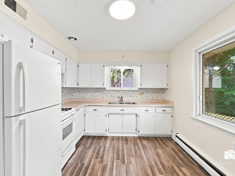 599 N Willow Road Elmhurst IL 60126